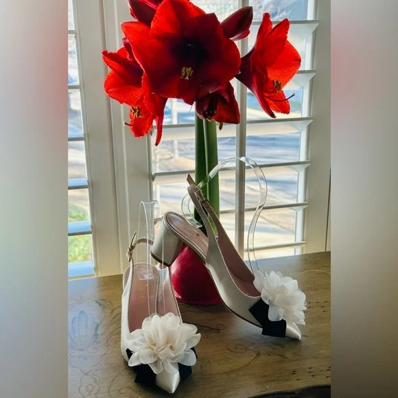 Kate Spade Mettie Satin Sling Back heels size 5 (EUC) - Picture 9 of 16